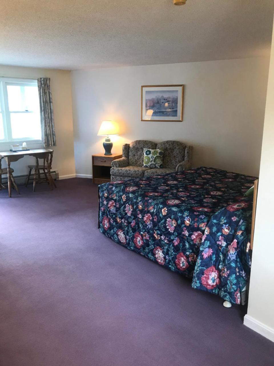 Four Seasons Motor Inn Twin Mountain Eksteriør bilde