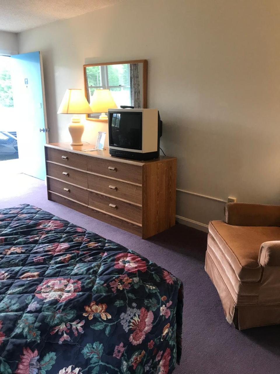 Four Seasons Motor Inn Twin Mountain Eksteriør bilde